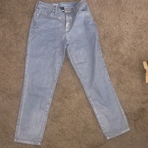 Mom jeans